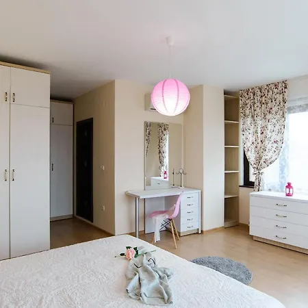 View ヴィラ ヴァルナ